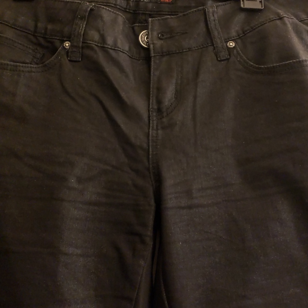 Pants - Picture 2 of 3